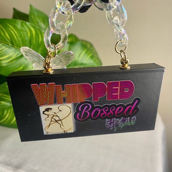 Meet your Posher, Shawneka - Picture 5 of 5